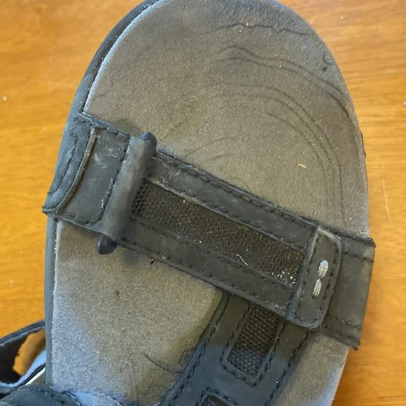 Merrell Mens Black Sandals 7 GUC - Picture 12 of 12